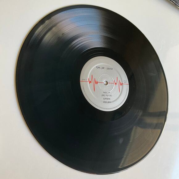 Vinyl Record Pearl Jam Gigaton, for parts only! - Picture 8 of 12